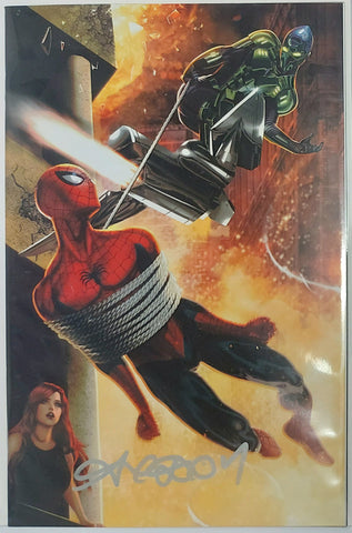 Ultimate Spider-Man #1 - CK Shared Exclusive - SIGNED - Ariel Diaz