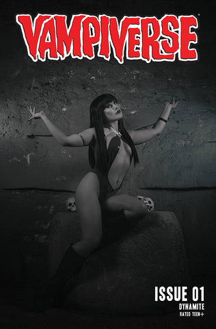 Vampiverse #1 - 1:30 Ratio B&W Variant - Faces by Rachie Cosplay